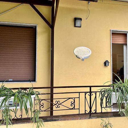 Готель La Casa Di Rosa Кастелламмаре-ді-Стабія Екстер'єр фото